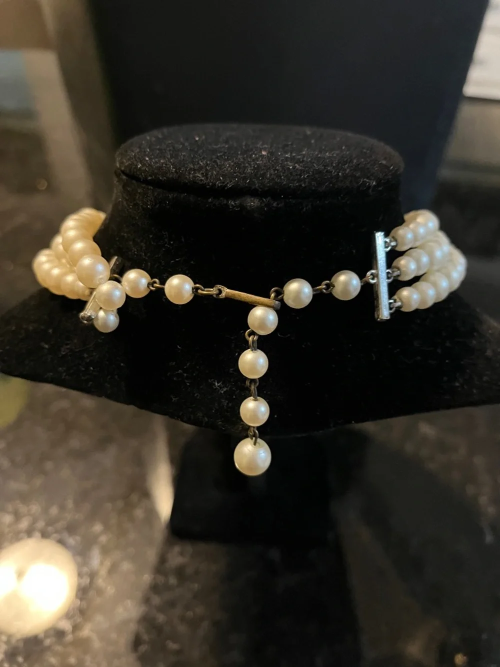 Classic Triple-Strand Pearl Fashion Necklace – Cream Pearls - Picture 2 of 2